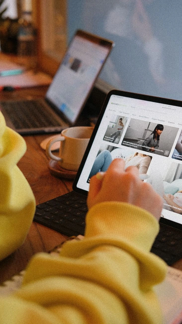 people in a web design bootcamp